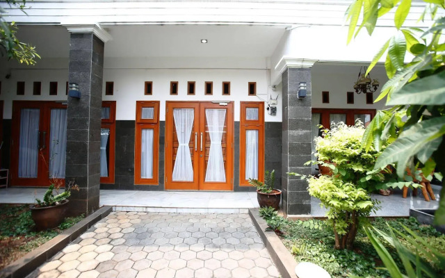 RedDoorz @ Ragunan