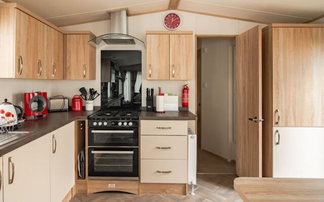 Cosy Home in Hastings With Garden