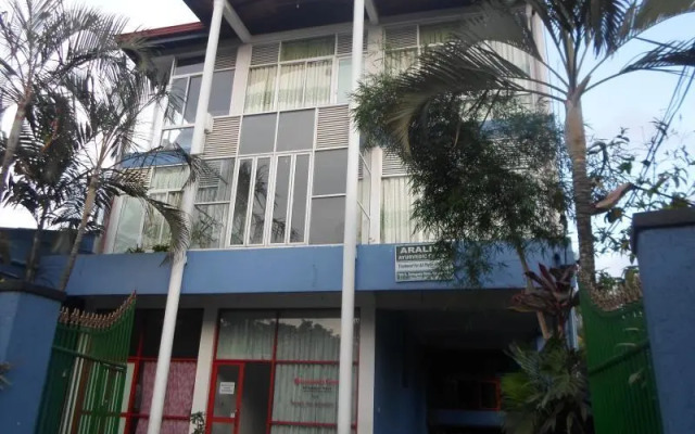 The Kingdom Gate Hotel