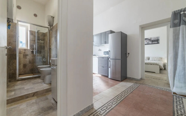 Colosseo & Colle Oppio Cozy Apartment