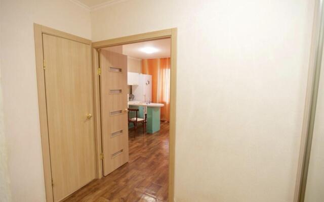 Саквояж на улице Караульной 42