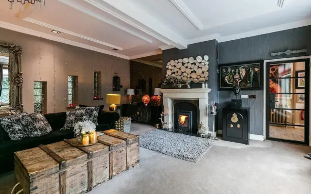 The Cool Belfast Home