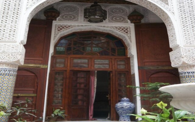 Riad Sara