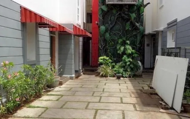 Rainbow Hotels & Service Apartments