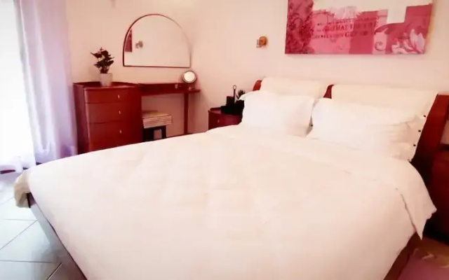 Gorgeous 3 bedrooms Apartment in Pilio