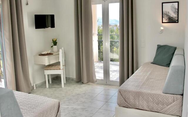 Cozy Flat at Regina Apartments