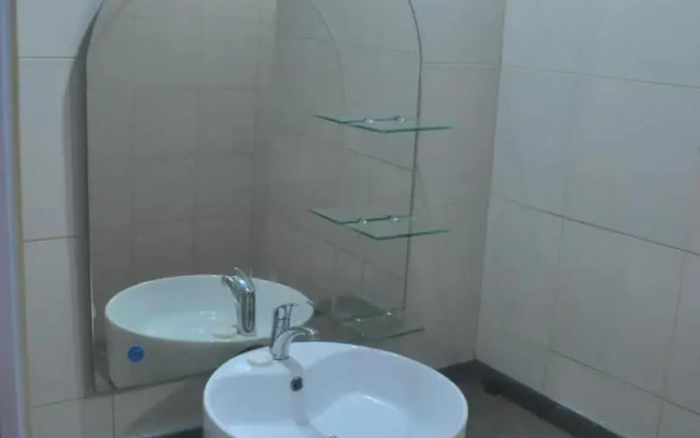 Pilgrim's Kitchen & Inn