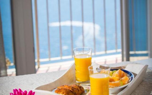 Apartment Love and Hope