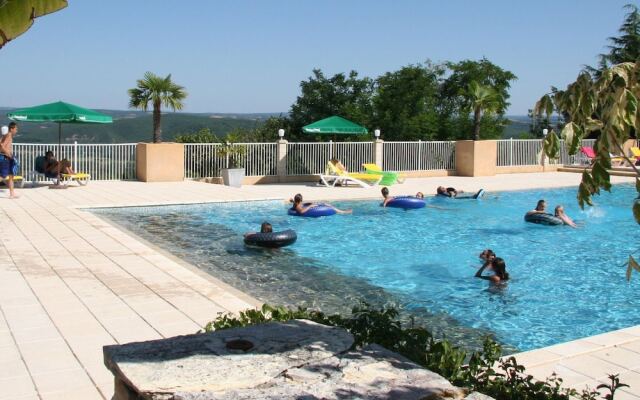 Picturesque Bungalow in Lanzac With Private Terrace