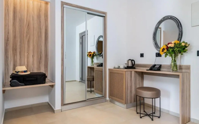 ONEIRO Boutique Hotel
