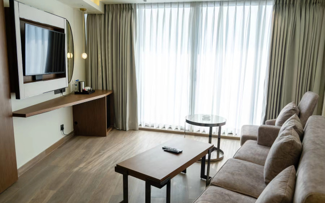 Ramada by Wyndham Cox's Bazar Kolatoli Beach