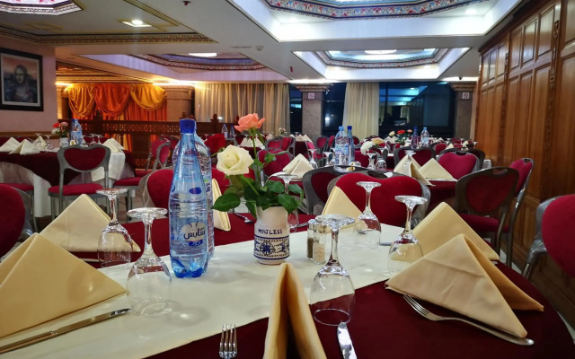 Majliss Hotel