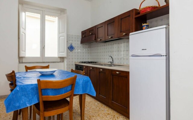 Apartment With 3 Bedrooms in Ceraso, With Wonderful Mountain View, Enclosed Garden and Wifi - 12 km From the Beach