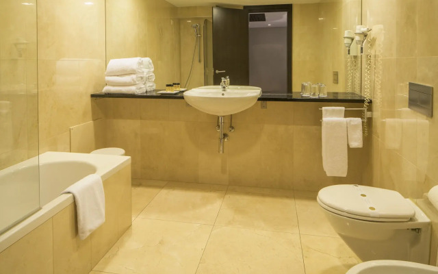 NH Coimbra Dona Inês