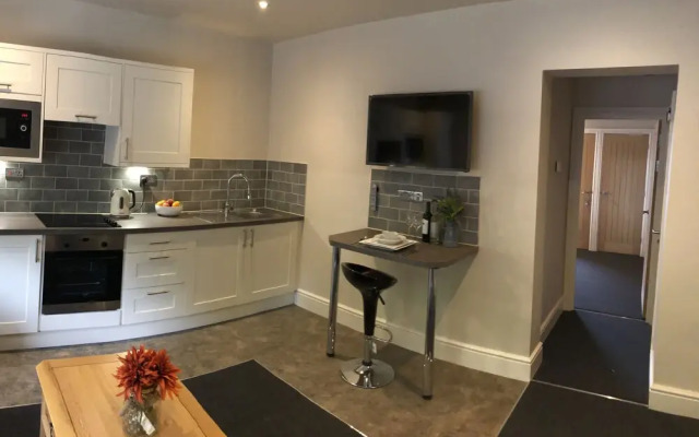 Hillview Serviced Apartments