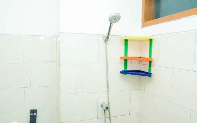 Homey Studio Apartment At Margonda Residence 1