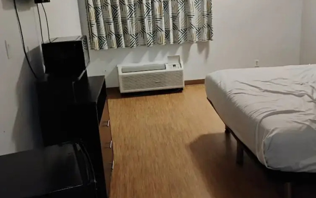 Executive inn ad suites