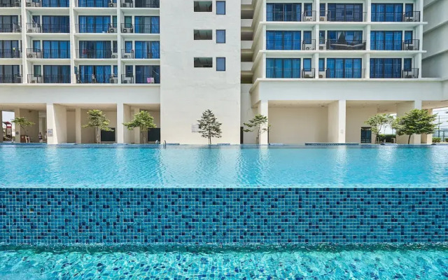 Oyo Home 89316 Special Studio Setia Alam Trefoil