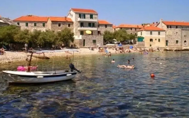 Žana - 30m From Beach - A2