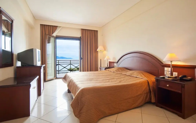 Europa Beach Hotel