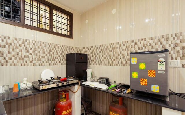 OYO 13291 Home Valley View 2BHK Near Picture Palace