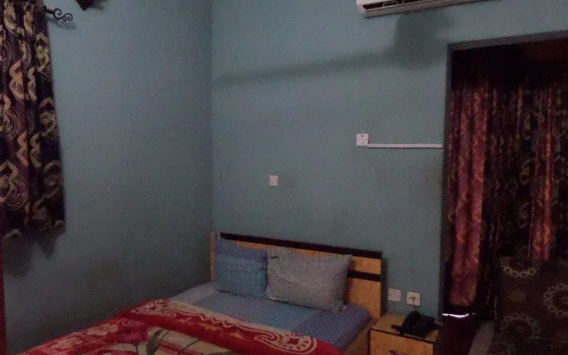 Destiny Castle Hotel & Suites