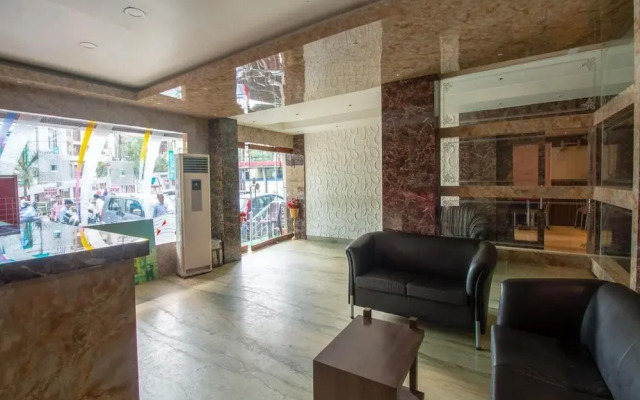 OYO 4822 Hotel Pratap Residency