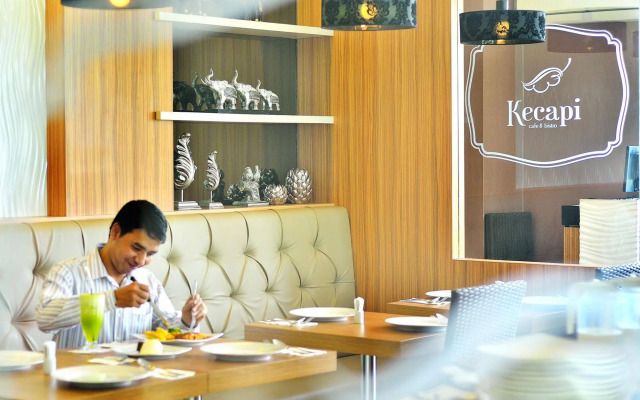 Avissa Suites