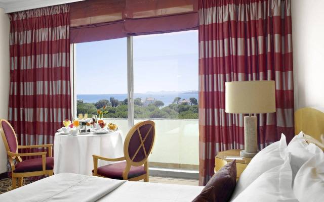 Hotel Juana