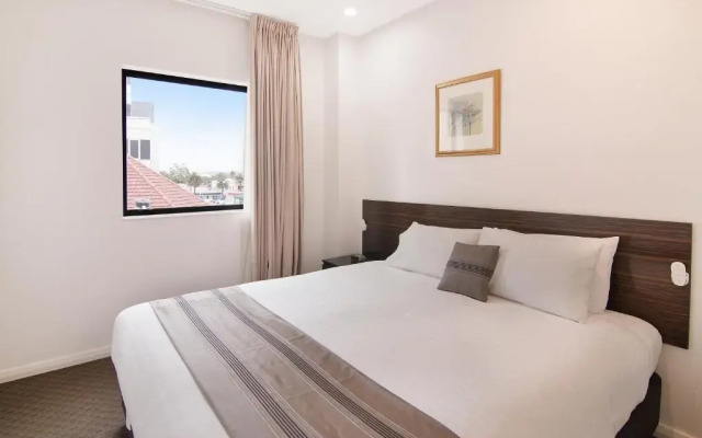 Boulevard on Beaumont