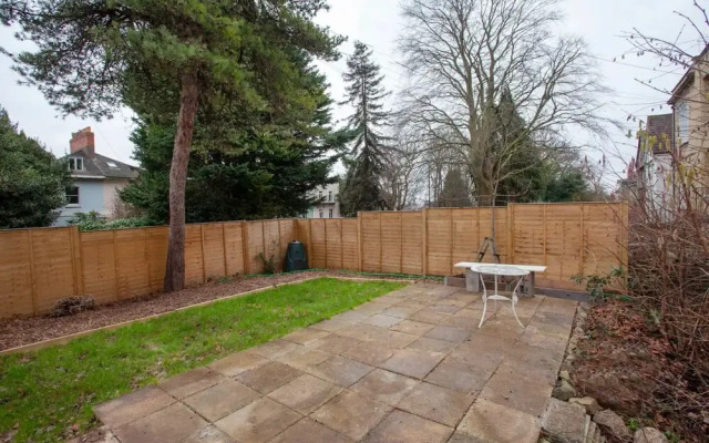 Charming 1 Bedroom Flat in Bristol