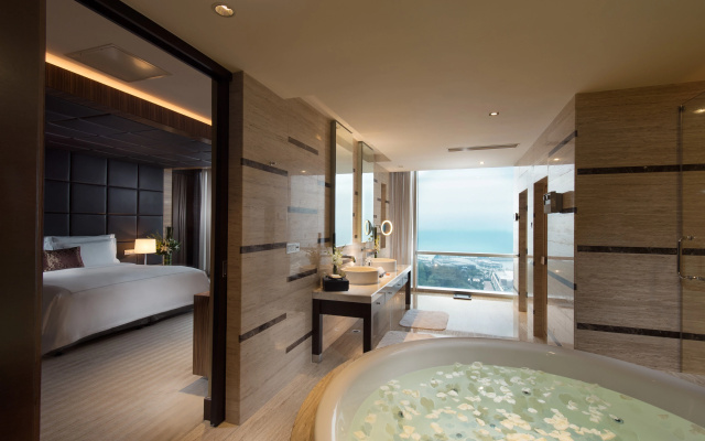 InterContinental Qingdao by IHG