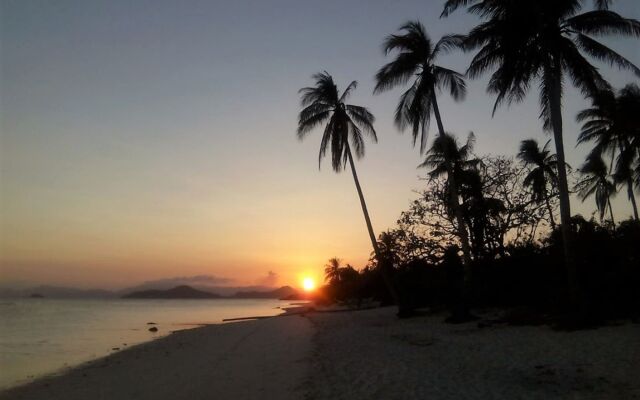 Tapik Beach Park Guest House