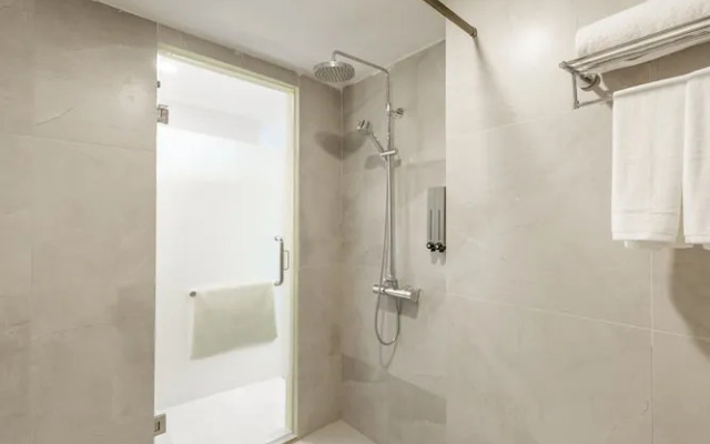 Areca Hotel