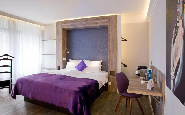 PLAZA INN stays design Dortmund