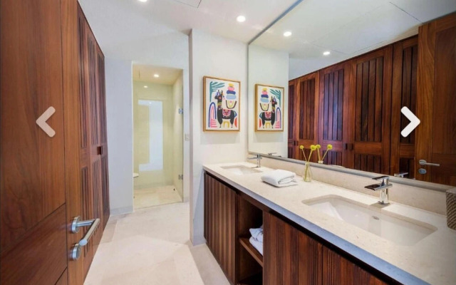 Three Bedroom Amazing Dazzling Villa in Mexico