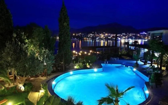 Maki Otel