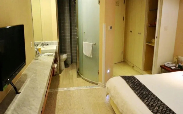 Dongfang Hotel