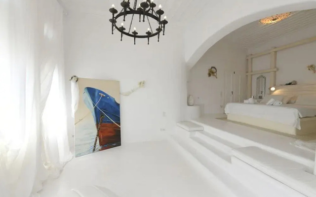 Mykonos Teatro Suites and Villa