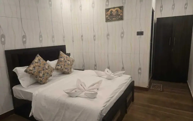 Om Namastubhyam Home Stay