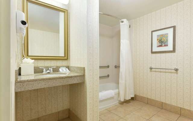 Hilton Garden Inn Fairfax