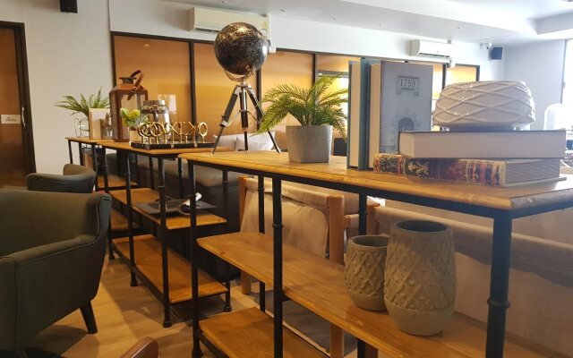 7Days Bangna Hotel