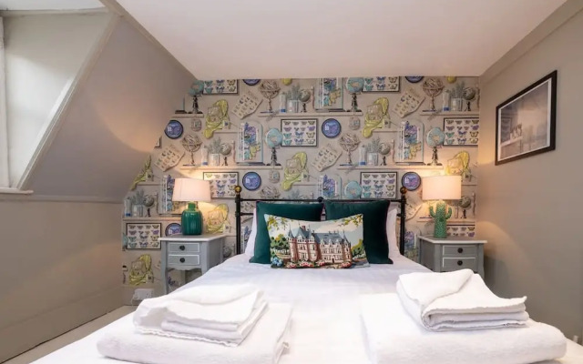 Host Stay George Street Townhouse