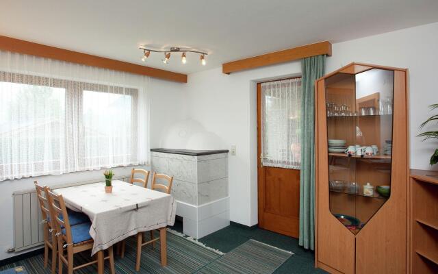 Cozy Apartment near Ski Area in Sautens