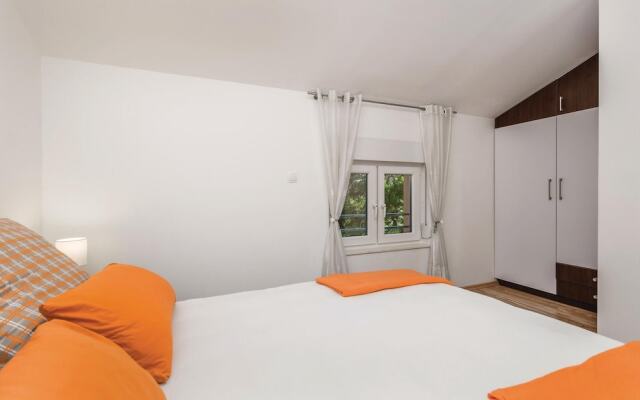 Nice Home in Palit With Wifi and 1 Bedrooms