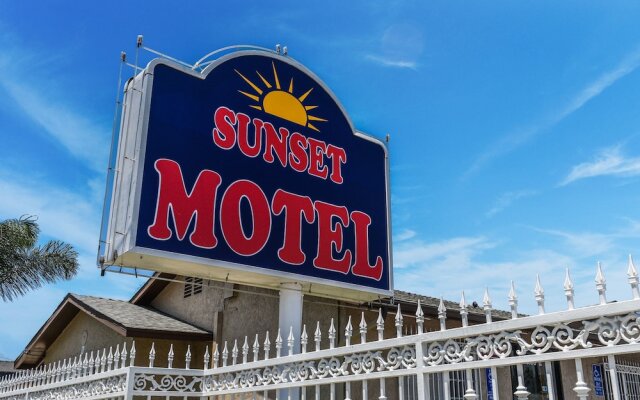 Sunset Motel