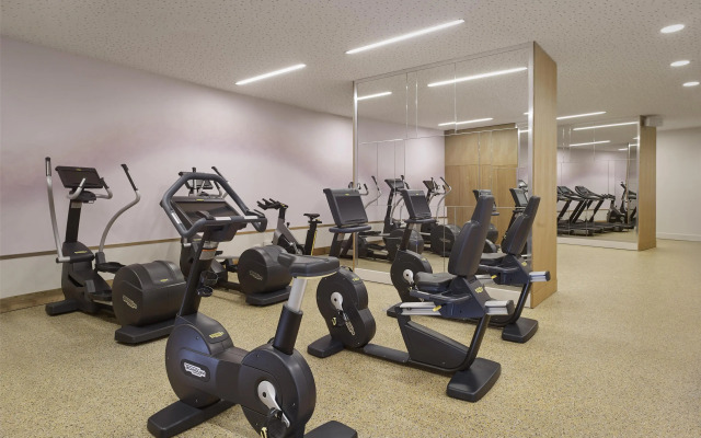 Hyatt Regency Paris Etoile Hotel