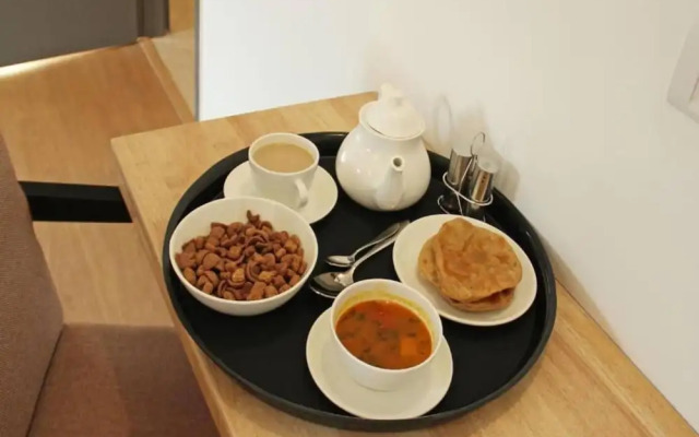 Private Studio Apartment With Wifi & Kitchen