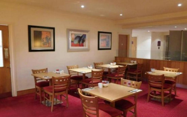 Express Holiday Inn Reading