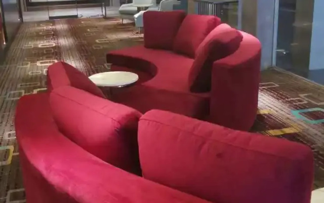 Crystal Hotel Bangkok